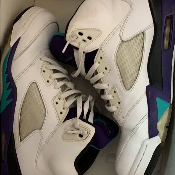 Shoes sizes 9-10.5